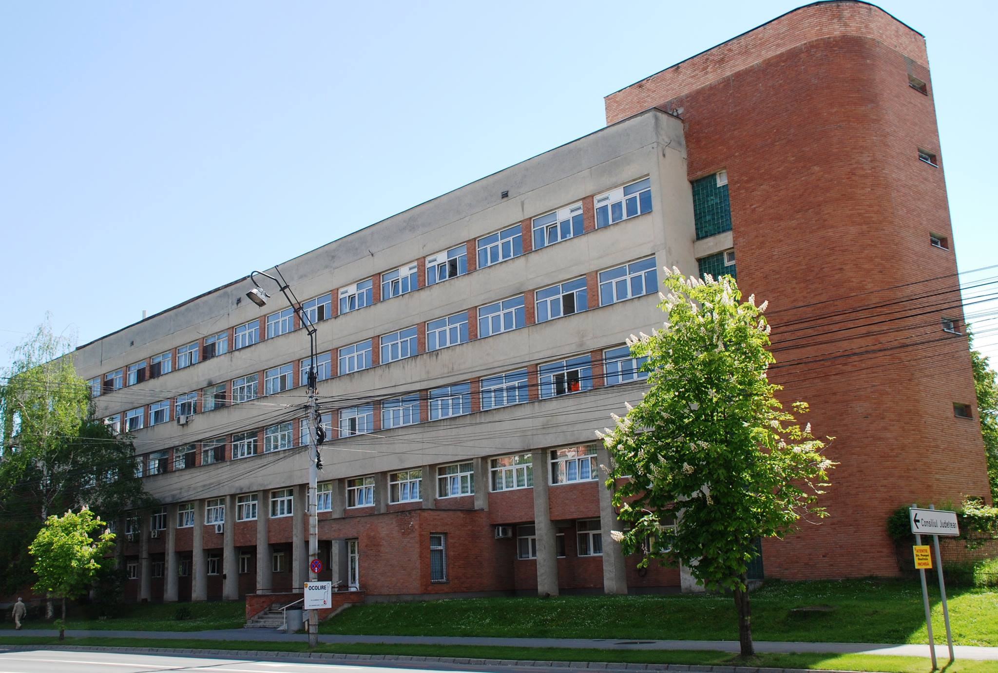 Îmbunătățirea condițiilor de spitalizare şi creșterea calității actului medical la Spitalul Clinic Județean de Urgență Sibiu